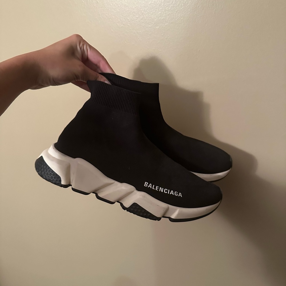 Balenciaga Speed Trainer slightly worn. Size 7 in womens.